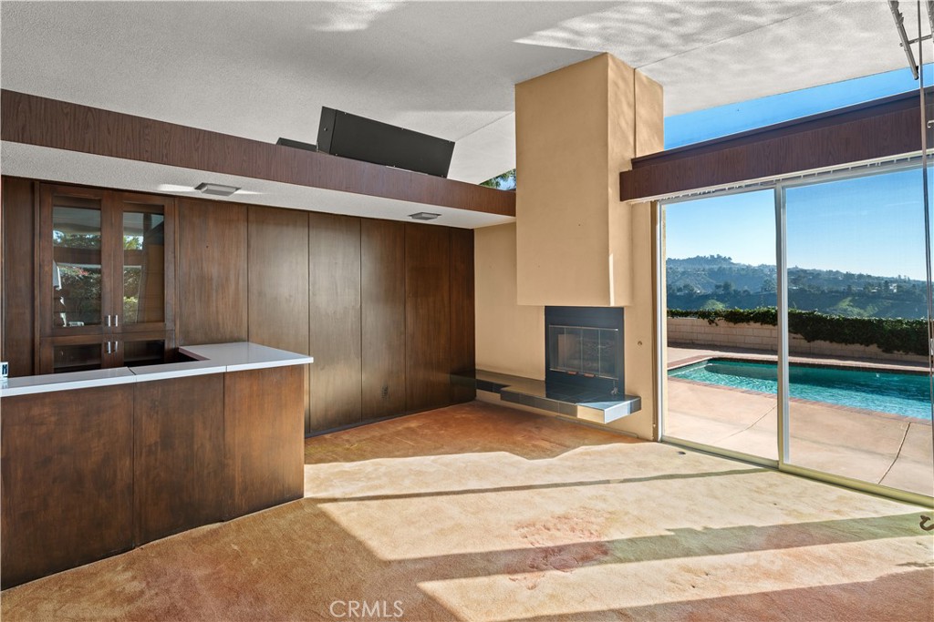 1470 Laurel Way Beverly Hills, CA 90210 - Photo 13 of 54