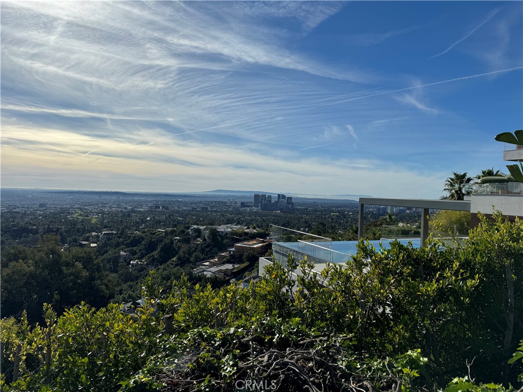 1470 Laurel Way Beverly Hills, CA 90210 - Photo 49 of 54 Century City and the Ocean