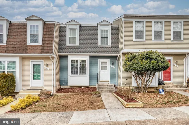 $355,000 | 18716 Pikeview Drive, Germantown, MD 20874