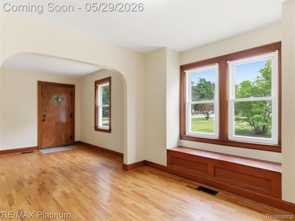 6335 Silver Lake Road Linden, MI 48451 - Photo 12 of 61