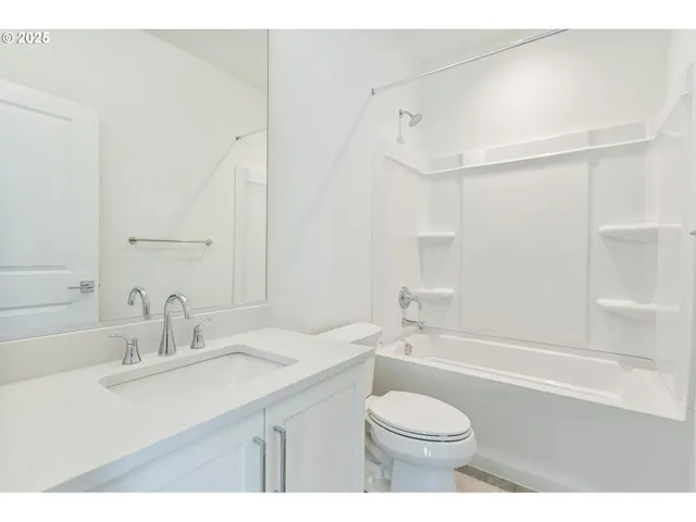 $774,000 | 16047 Northwest Holman Way, Unit L 59, Portland, OR 97229