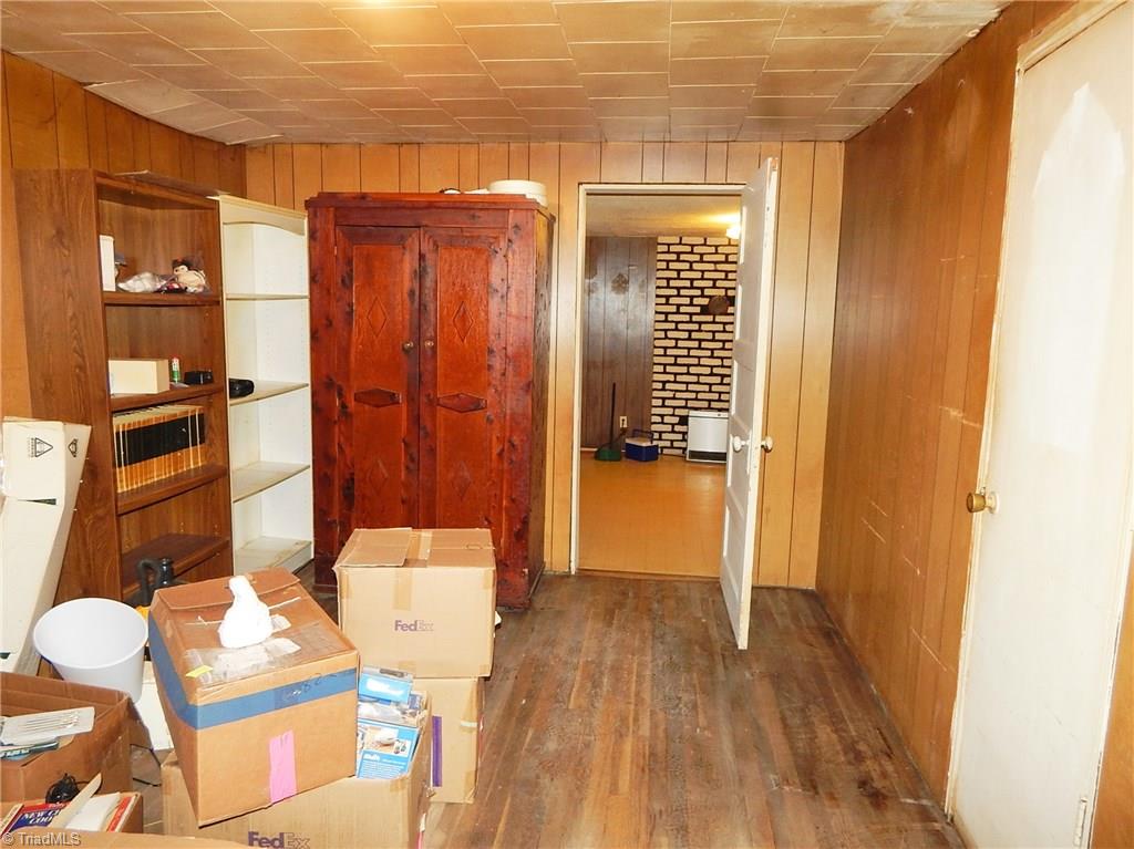 8607 Hudson James Road Summerfield, NC 27358 - Photo 5 of 30 Master bedroom