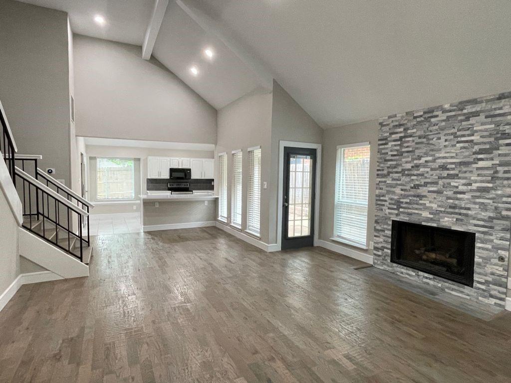 1477 Hampton Road Grapevine, TX 76051 - Photo 6 of 14 Gallery Image 6