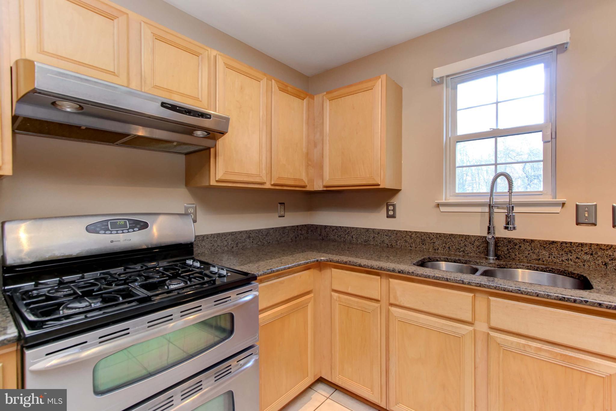 8927 Mayflower Road Baltimore, MD 21237 - Photo 15 of 42 Gallery Image 15