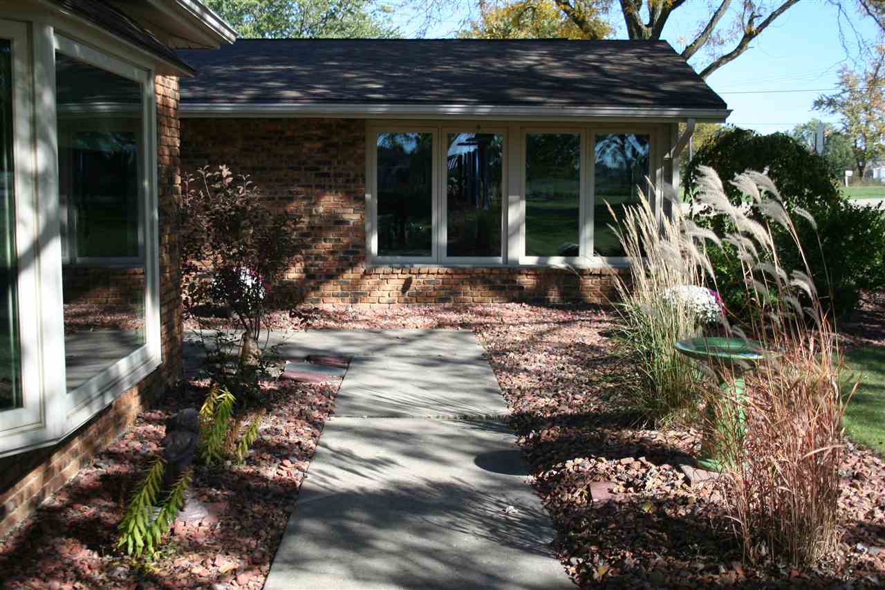 12731 Witmer Road Grabill, IN 46741 - Photo 3 of 36