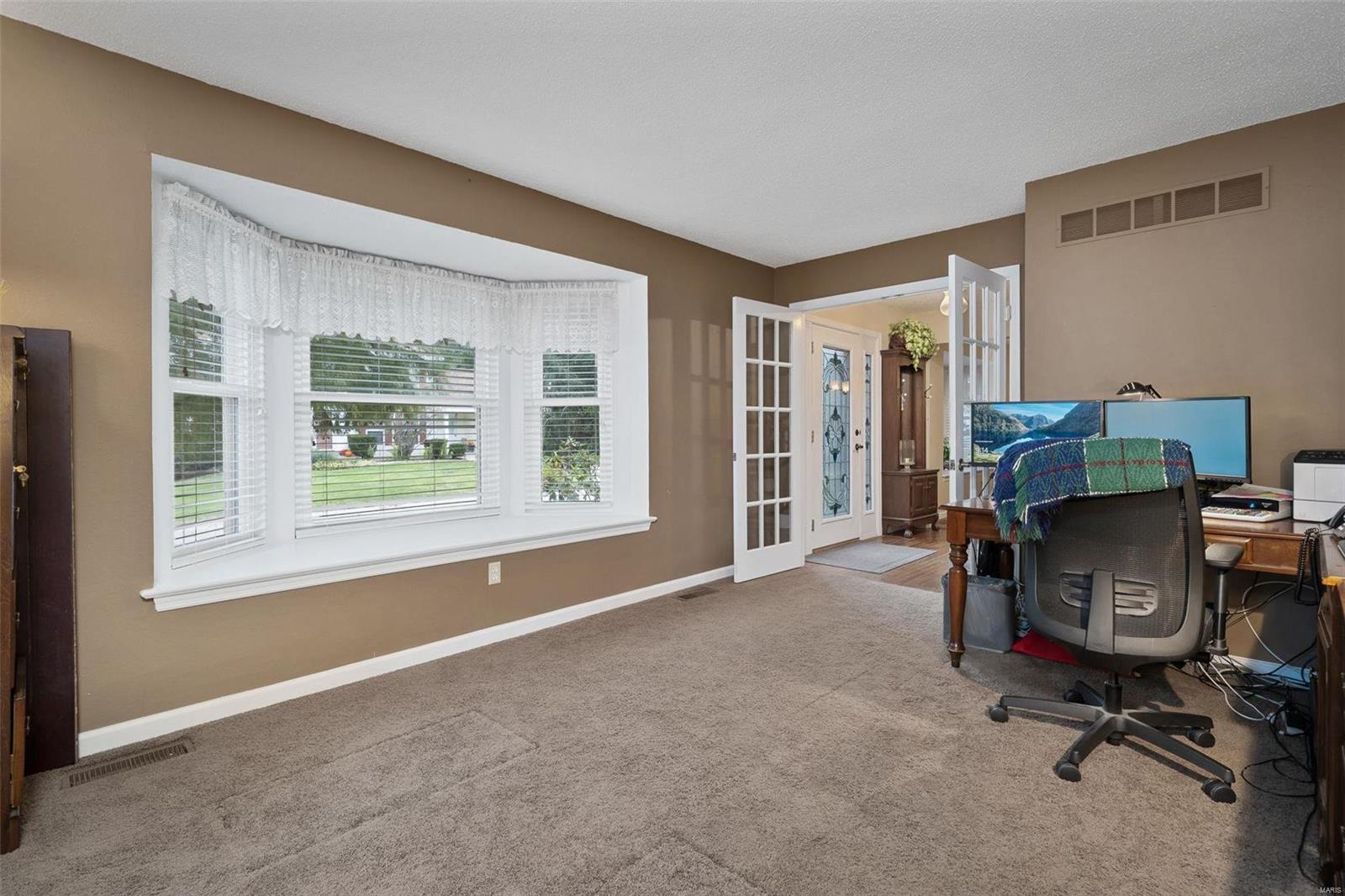 4 Lippizan Road St. Peters, MO 63376 - Photo 5 of 27