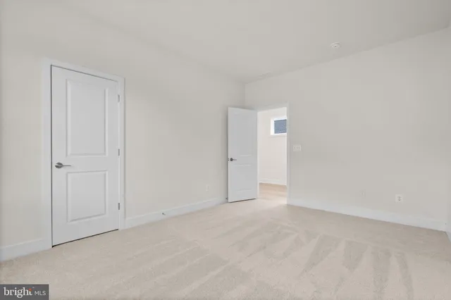 $715,169 | 1013 Captain Richards Court, Marshall, VA 20115