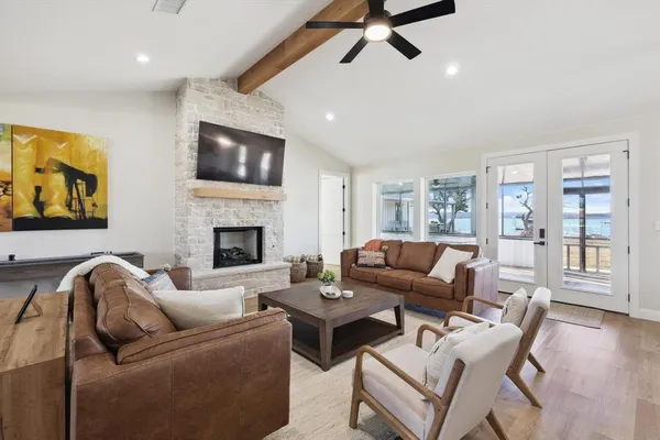 $1,949,000 | 413 Hoot Avenue, Graford, TX 76449