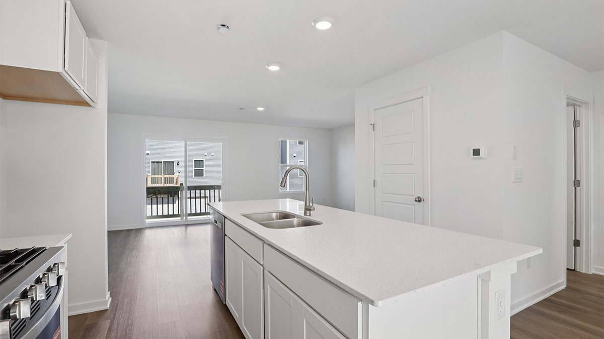 1415 Oakfield Lane Pingree Grove, IL 60140 - Photo 11 of 50