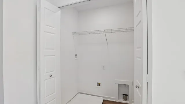 $299,990 | 1415 Oakfield Lane, Pingree Grove, IL 60140