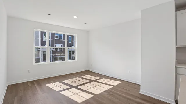 $299,990 | 1415 Oakfield Lane, Pingree Grove, IL 60140