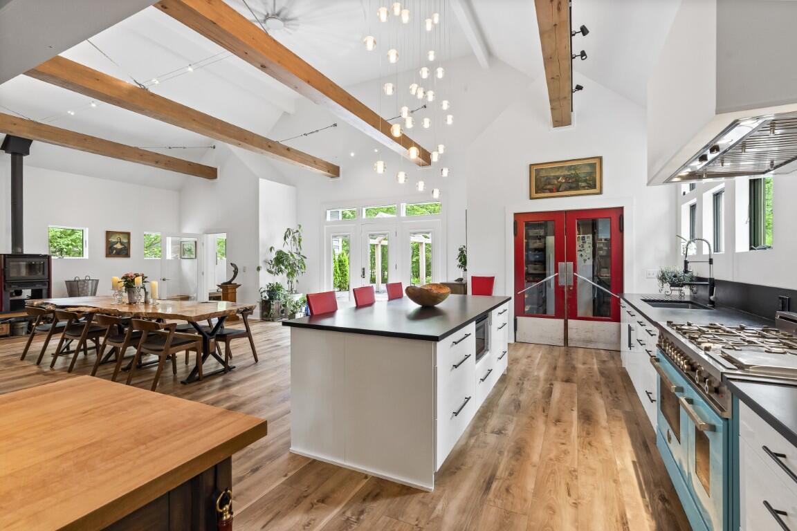 98 Meadow Cove Road Boothbay, ME 04544 - Photo 17 of 54 14