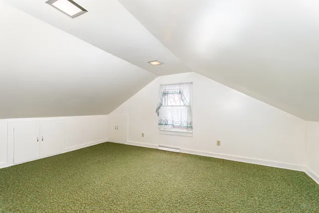 $295,000 | 8331 West 102nd Place, Palos Hills, IL 60465