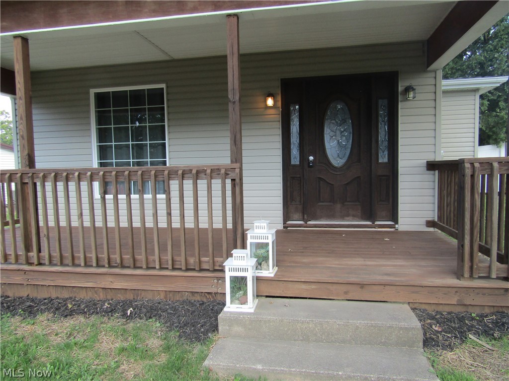 6925 Old Town Road Mount Perry, OH 43760 - Photo 2 of 32