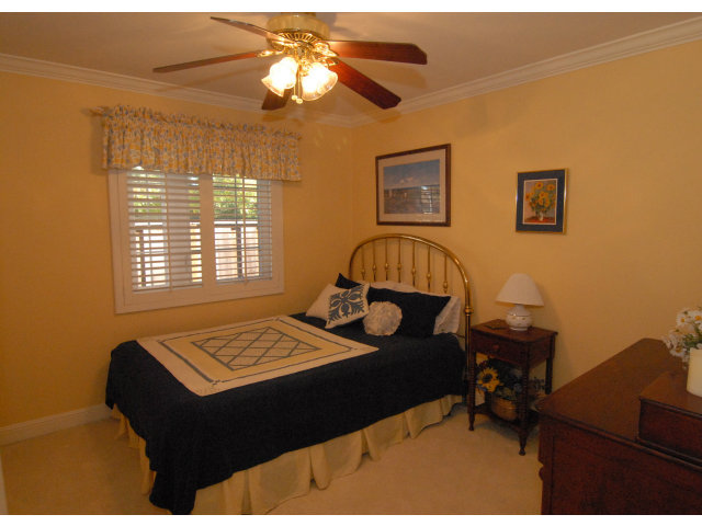 764 Bucknall Road Campbell, CA 95008 - Photo 13 of 16 Gallery Image 13