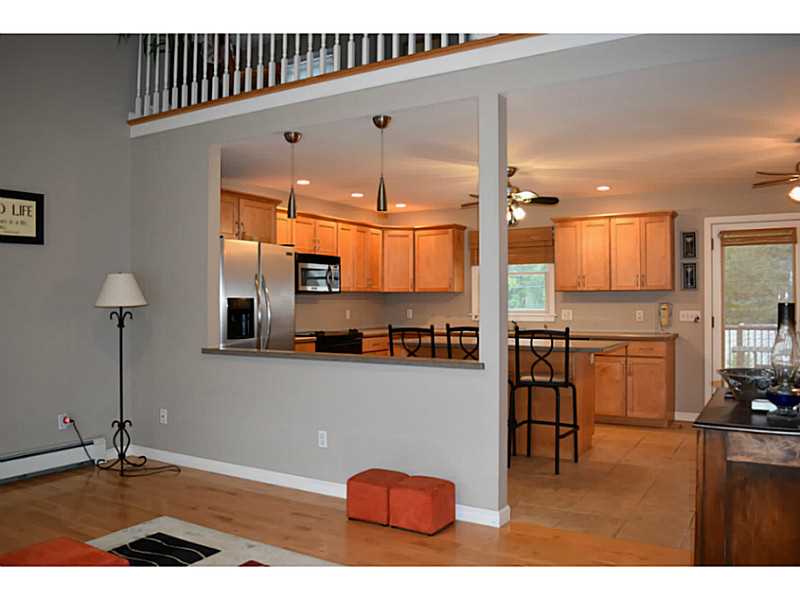 57 Boiling Spring Avenue Westerly, RI 02891 - Photo 11 of 25 Living Room.
