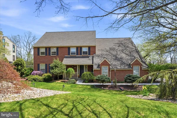 $918,000 | 1551 Duxbury Court, Allentown, PA 18104