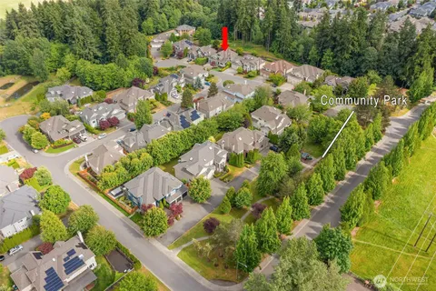 $2,100,000 | 13711 Northeast 135th Place, Kirkland, WA 98034
