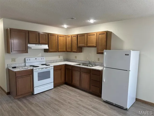 $850 | 101 Sunset Lane, Unit 12, New Haven, MO 63068