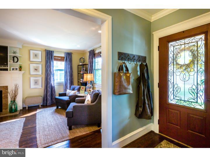 430 Sagamore Road Havertown, PA 19083 - Photo 5 of 18 Foyer