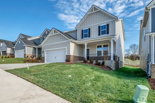 $549,990 | 1023 Lionheart Drive, Hermitage, TN 37076