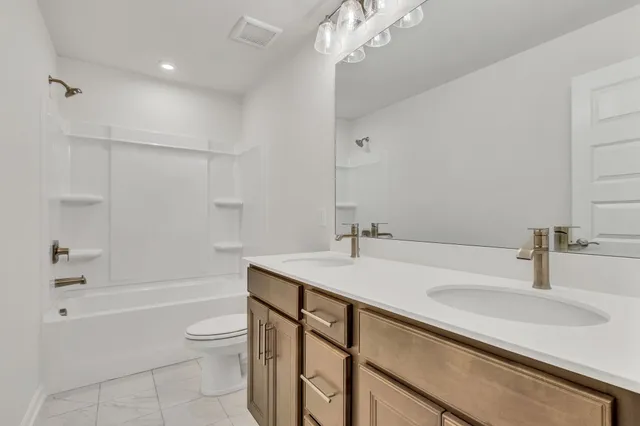 $549,990 | 1023 Lionheart Drive, Hermitage, TN 37076