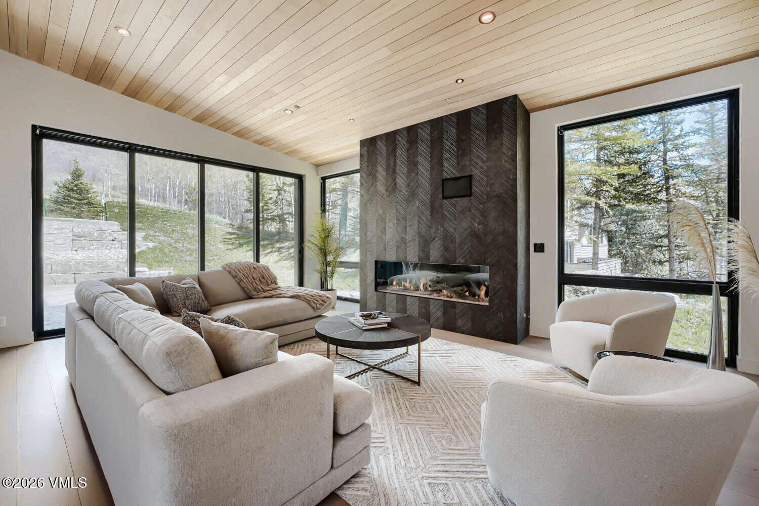 2811 Bald Mountain Road Vail, CO 81657 - Photo 13 of 59 2811 Bald Mountain Rd - Web Quality - 01