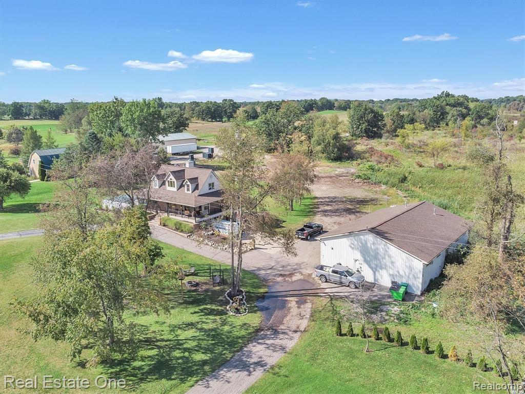902 West Coon Lake Road Howell, MI 48843 - Photo 51 of 58