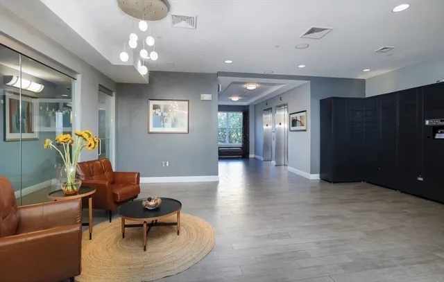 $2,706 | 30 Mill Street, Unit 218, Arlington, MA 02476