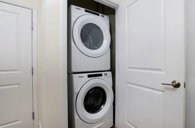 $2,706 | 30 Mill Street, Unit 218, Arlington, MA 02476