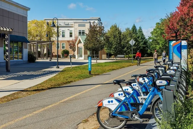 $2,706 | 30 Mill Street, Unit 218, Arlington, MA 02476