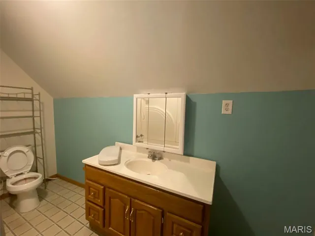 $124,500 | 201 North Vine Street, Nokomis, IL 62075