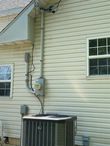 $124,500 | 201 North Vine Street, Nokomis, IL 62075