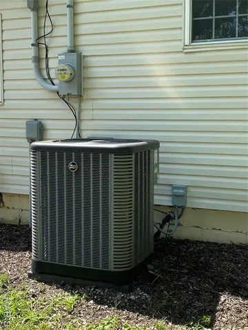 $124,500 | 201 North Vine Street, Nokomis, IL 62075