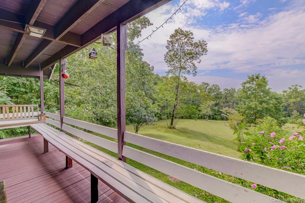1446 Summer Road Hendersonville, NC 28792 - Photo 24 of 36 Gallery Image 24