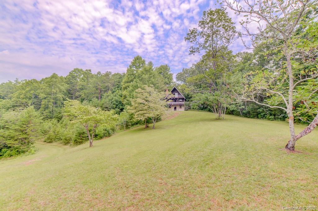 1446 Summer Road Hendersonville, NC 28792 - Photo 33 of 36 Gallery Image 33