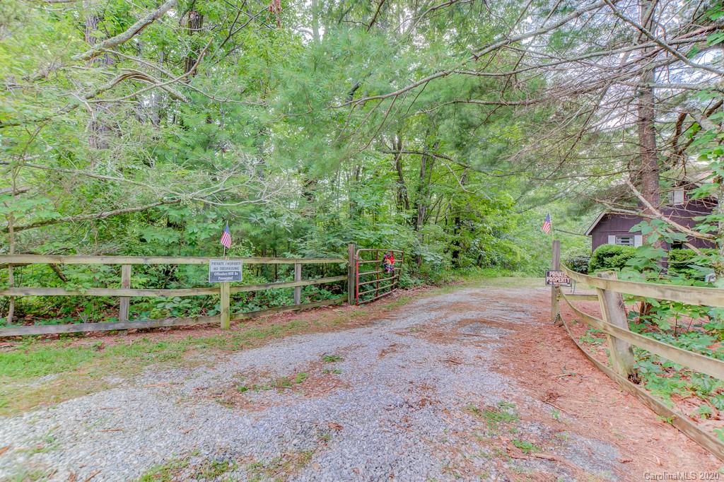 1446 Summer Road Hendersonville, NC 28792 - Photo 36 of 36 Gallery Image 36