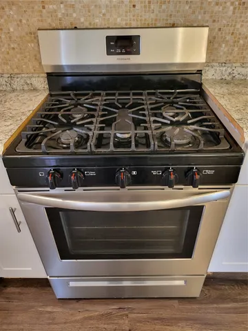 a close view of stove top oven