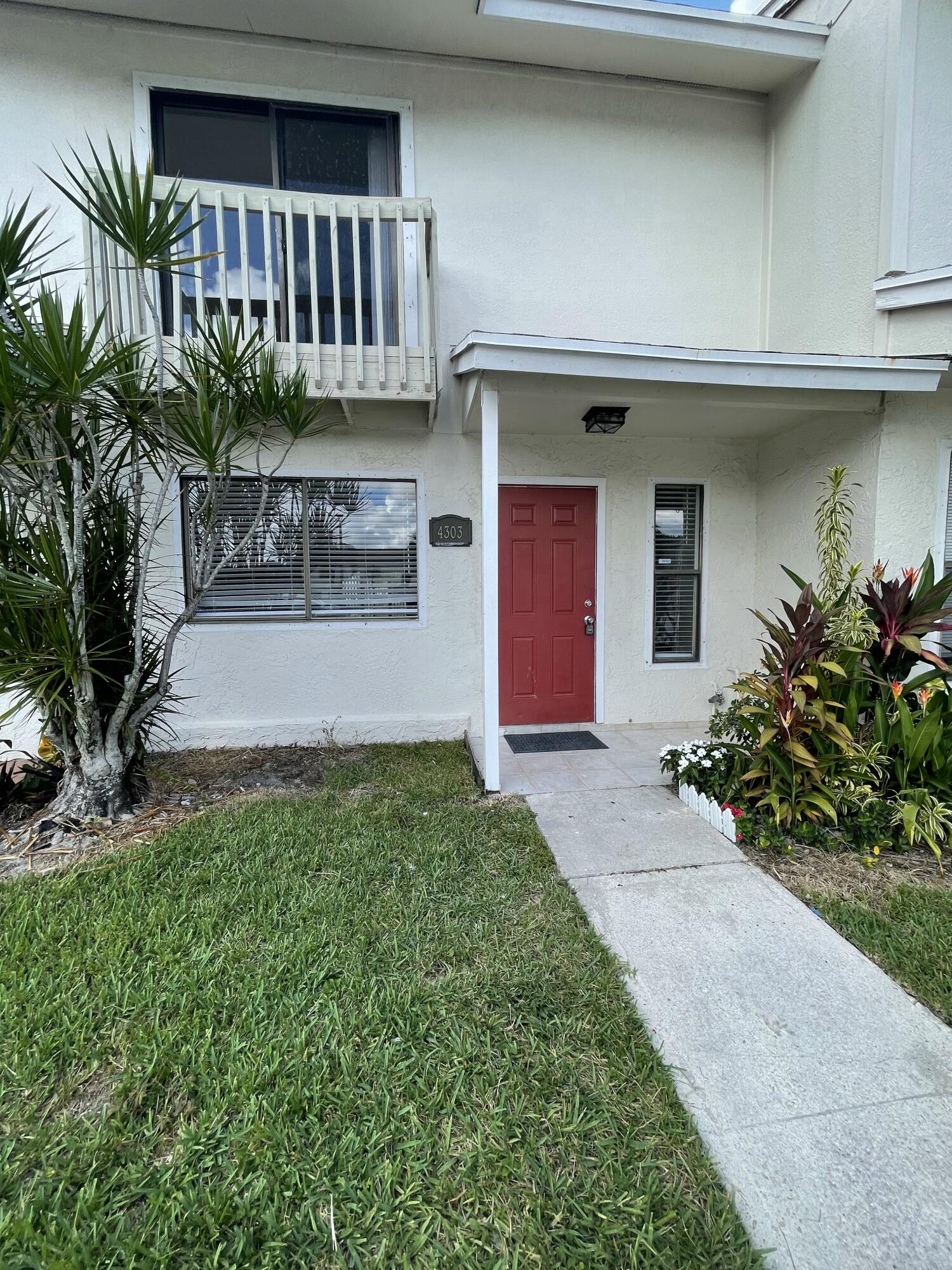 4303 Inlet Circle Greenacres, FL 33463 - Photo 1 of 24 9C0393A6-A352-40DA-B8F2-10B402C12070