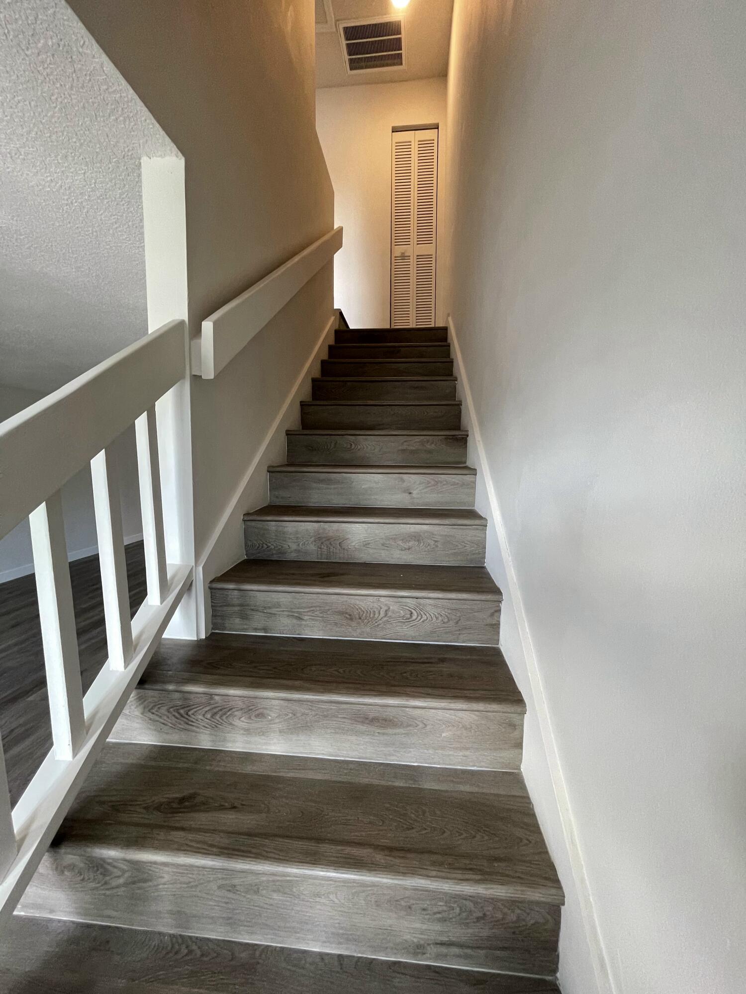 4303 Inlet Circle Greenacres, FL 33463 - Photo 11 of 24 A6CD0798-5453-487B-8D94-E0815A9E2D01