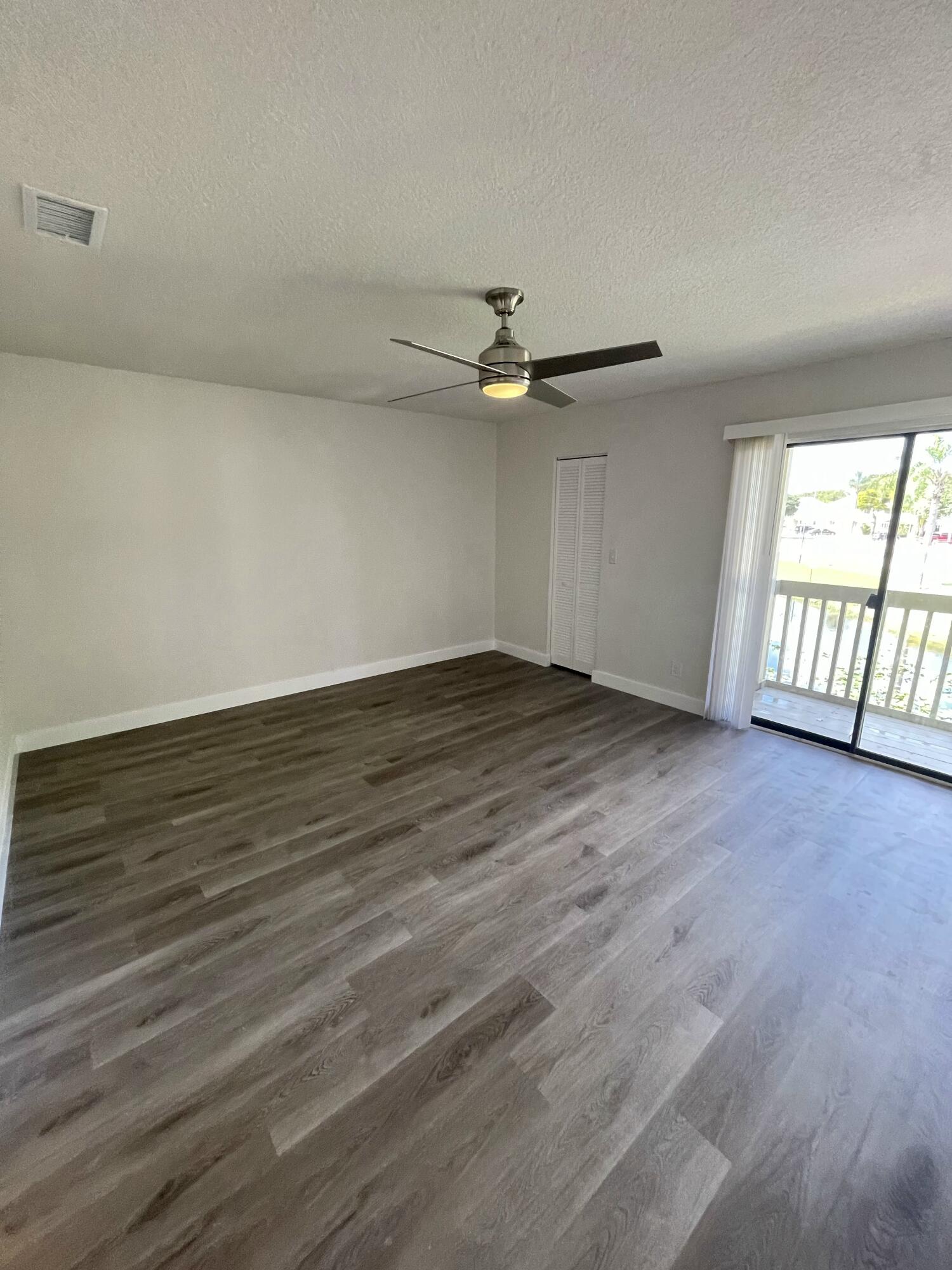 4303 Inlet Circle Greenacres, FL 33463 - Photo 17 of 24 35EDDA9E-F63D-442B-A177-A92B5A67DCFE