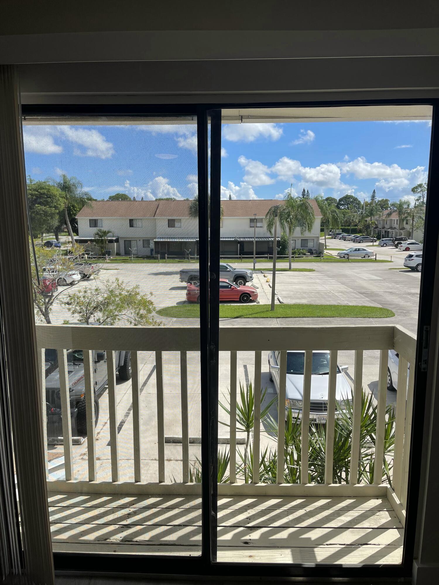 4303 Inlet Circle Greenacres, FL 33463 - Photo 21 of 24 3BD2185C-DAE7-43EA-9730-908DB5689A26