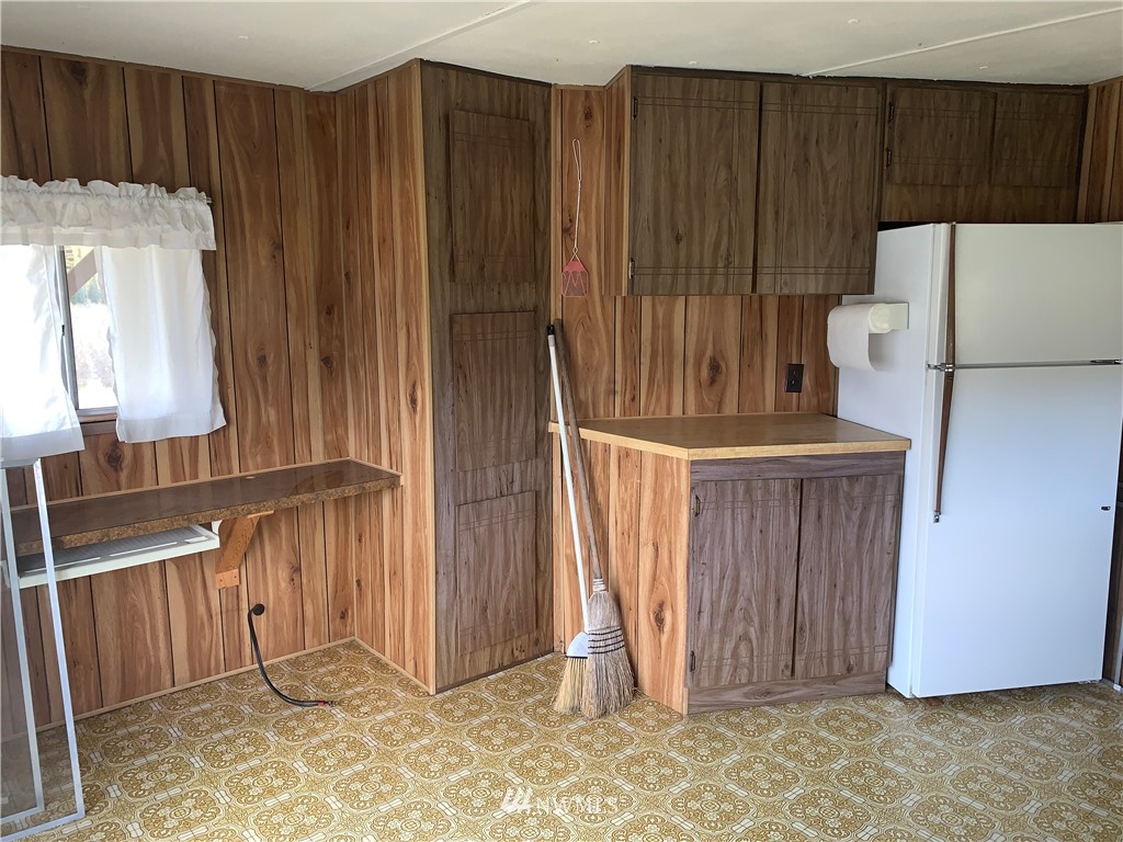 735 Trout Creek Road Republic, WA 99166 - Photo 4 of 31 Gallery Image 4