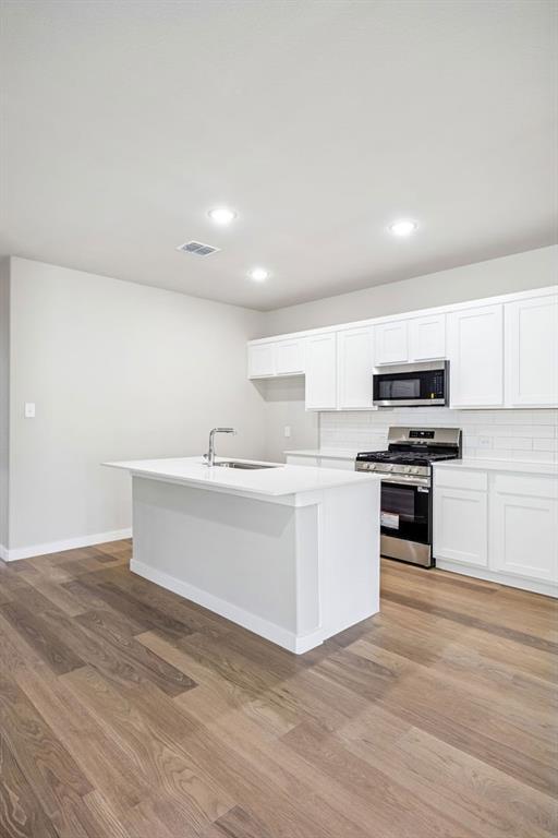 333 Millwood Road Lavon, TX 75166 - Photo 7 of 36 Kitchen in the Willow home plan by Trophy Signature Homes – REPRESENTATIVE PHOTO