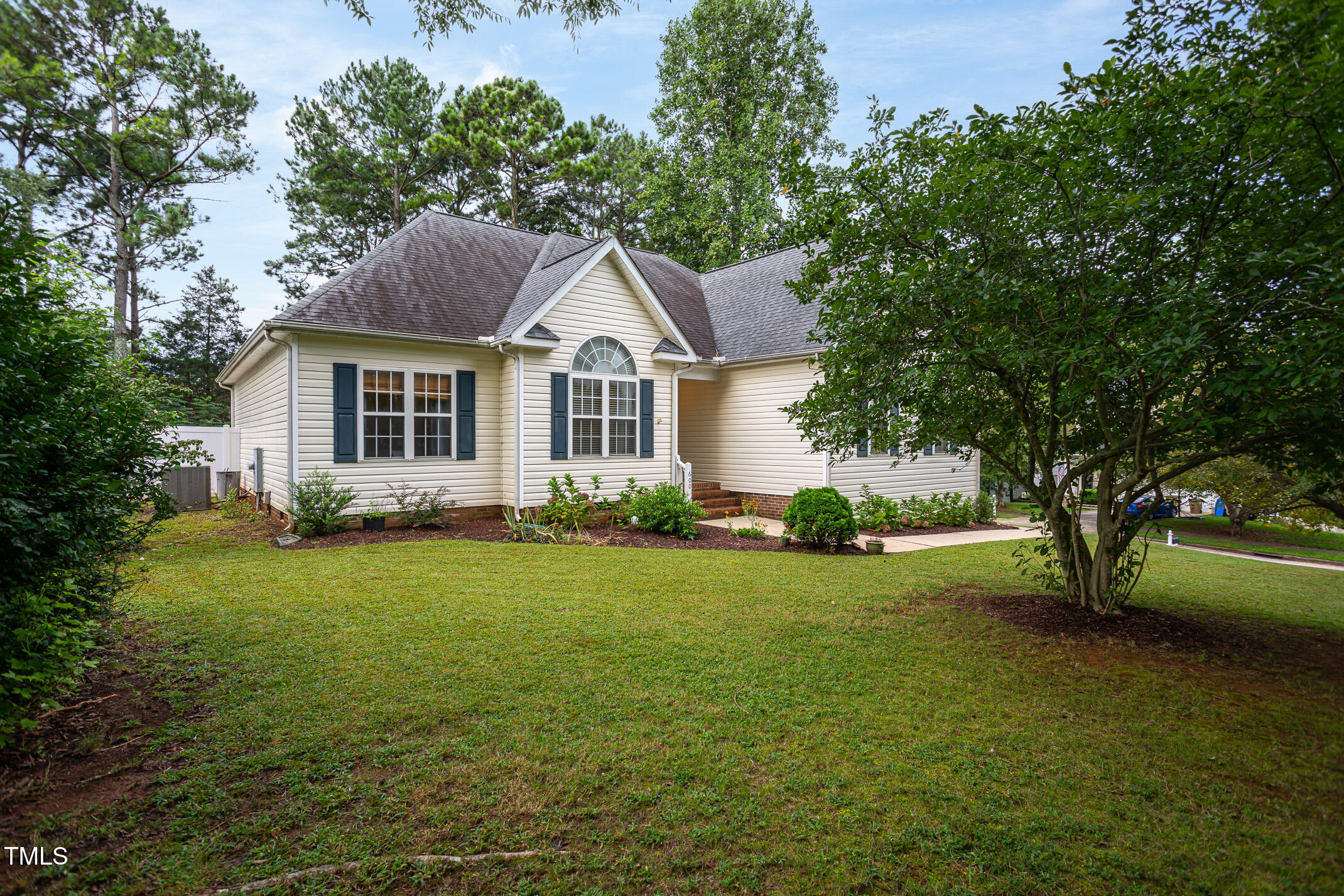 600 Middle Bridge Road Wake Forest, NC 27587 - Photo 2 of 39 spacious front yard