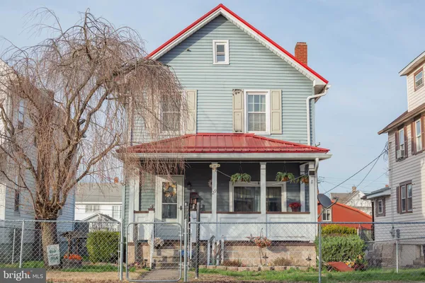 $139,500 | 29 East Milford Street, Mount Union, PA 17066