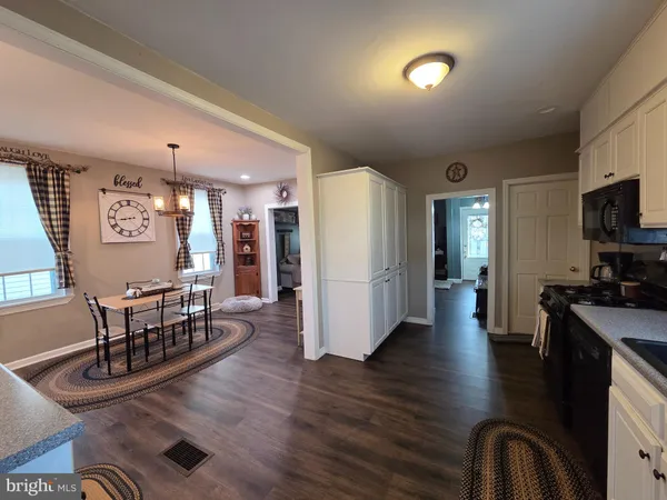 $139,500 | 29 East Milford Street, Mount Union, PA 17066