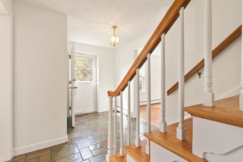 3 Fall Lane Canton, MA 02021 - Photo 3 of 39 Gallery Image 3