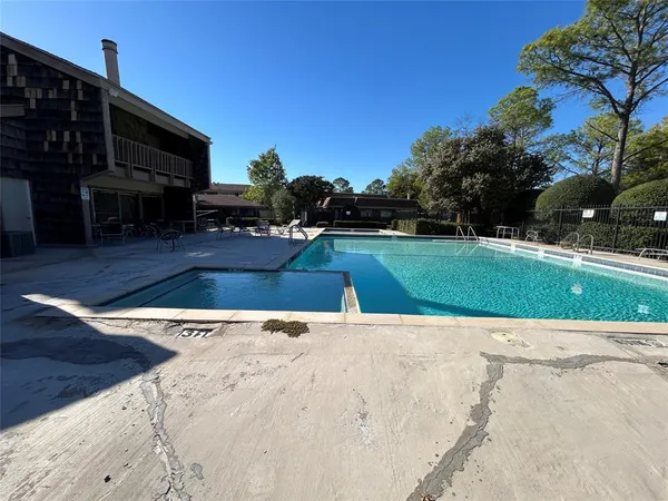 $179,900 | 4304 Westminster Drive, Irving, TX 75038