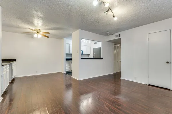 $179,900 | 4304 Westminster Drive, Irving, TX 75038